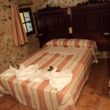 Allotjaments Rurals Can Pere Petit Santa Pau Zimmer foto