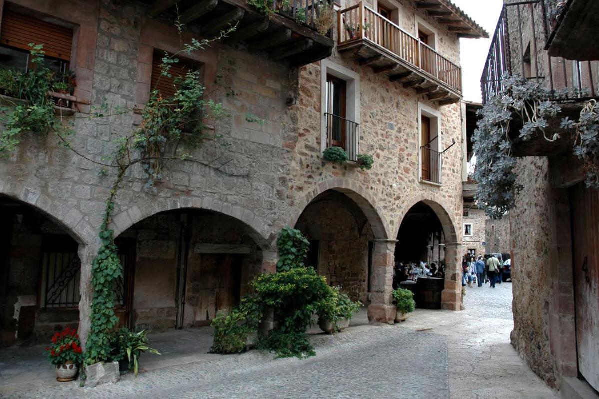 Allotjaments Rurals Pere Petit Santa Pau